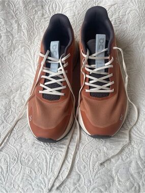 On Running Men’s Cloudswift Athletic Shoes - Rust and White